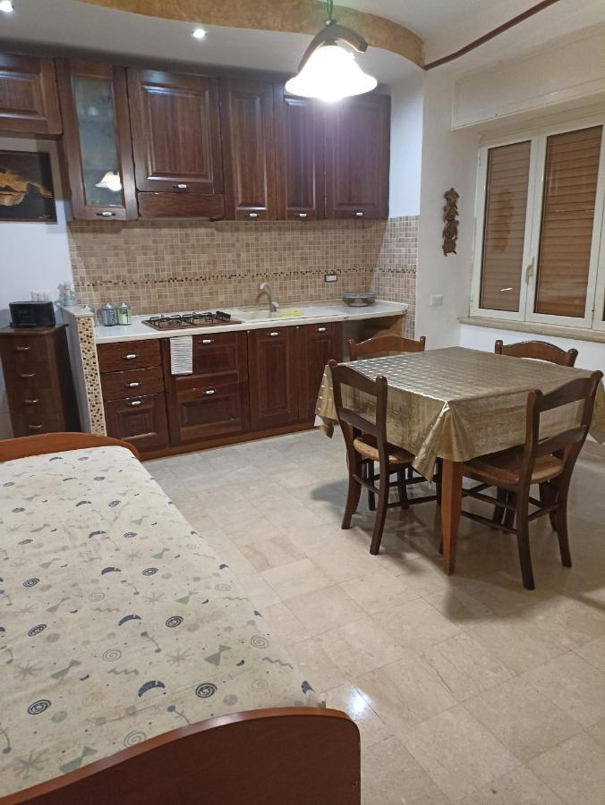 Pozzuoli-Licola Mare Apartment Ngoại thất bức ảnh