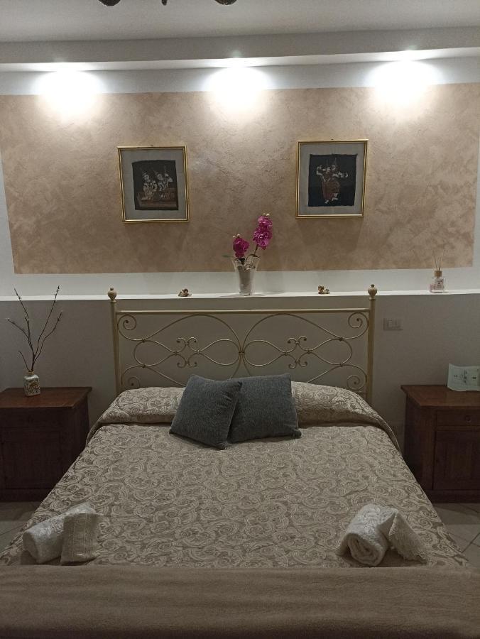Pozzuoli-Licola Mare Apartment Ngoại thất bức ảnh